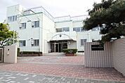 名古屋市立二城小学校 539m