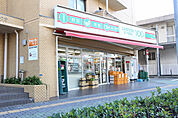ローソンストア100 古出来店 289m