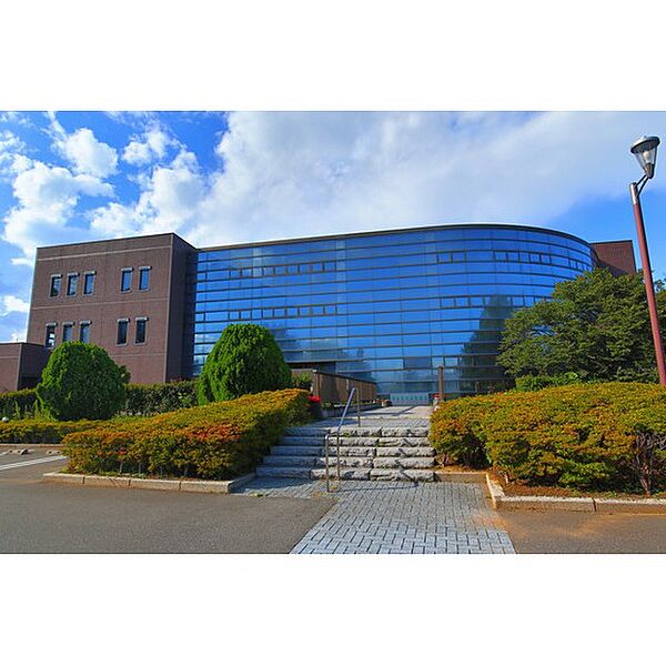 画像25:図書館「松本市中央図書館まで752ｍ」