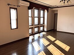 右京５丁目　戸建 5SLDKのリビング/ダイニング