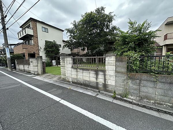 販売現地
