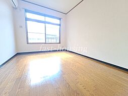 JR中央本線 三鷹駅 徒歩12分の賃貸アパート 1階ワンルームのリビング/ダイニング