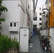 三鷹駅より徒歩11分 2階 築55年11ヶ月の賃貸物件