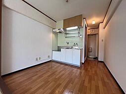 ウイング21 201B 2階1DKのリビング/ダイニング