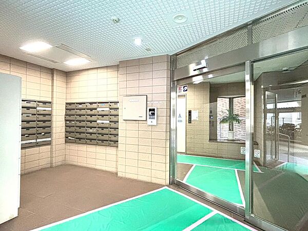 エントランスを拡大表示