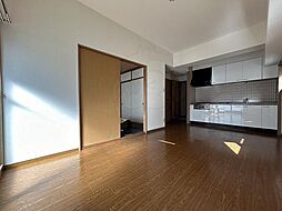 名古屋市営桜通線 桜山駅 徒歩16分の賃貸マンション 2階2LDKのリビング/ダイニング