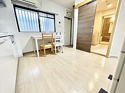 プロクシーフレンズ八事 2階3DKのリビング/ダイニング