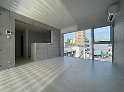 Calm Cuatro 3階2LDKのリビング/ダイニング