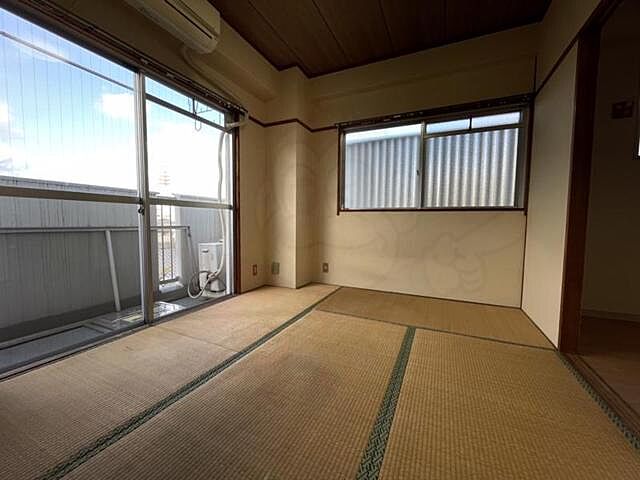 寝室