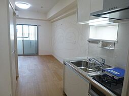 名古屋市営桜通線 新瑞橋駅 徒歩2分の賃貸マンション 7階ワンルームのリビング/ダイニング