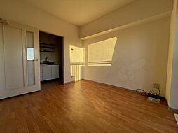 ロイヤル杁中 10階3DKのリビング/ダイニング