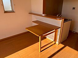 メゾンカインドG 203 2階1LDKのリビング/ダイニング