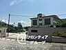 周辺：木津川市立木津川台小学校 徒歩12分。 920m