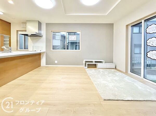 料理をしながらでも会話が楽しめ、家族の様子を見守ることができます。