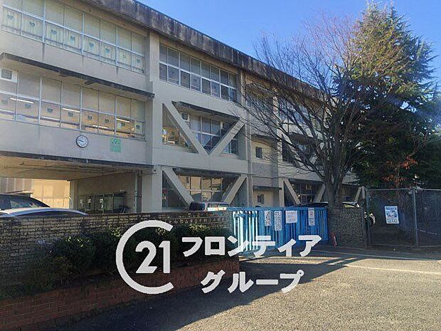 大和郡山市立片桐西小学校 徒歩13分。 1010m