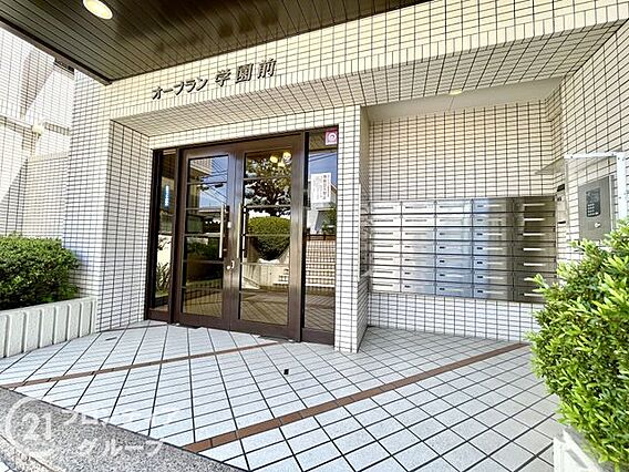 マンションのエ...