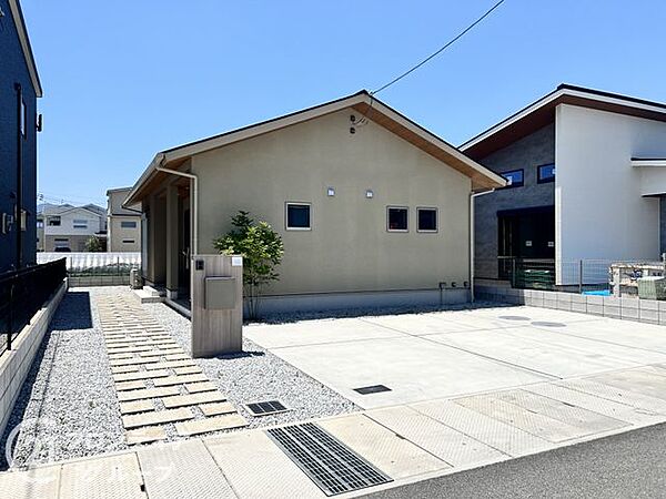 外観：329000113724