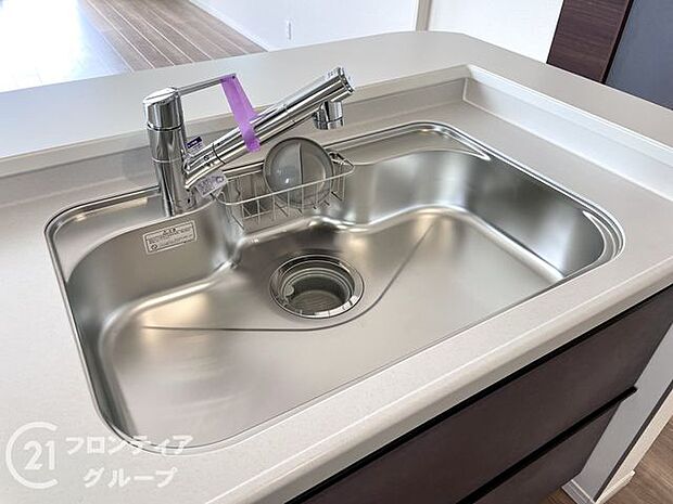 ワイドシンクなので家族が増えても洗い物楽々です