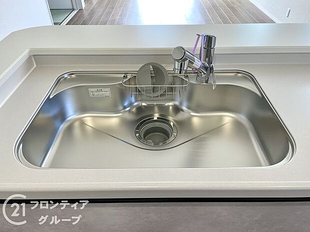 ワイドシンクなので家族が増えても洗い物楽々です