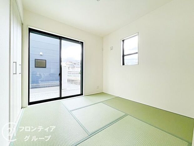 い草香る畳スペースは、使い方色々!客室やお布団で寝るときにぴったりの空間ですね。