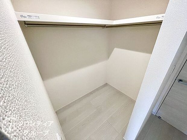 充実した収納スペースなので、お子様が大きくなって、荷物が増えてもたっぷり収納しておけますね