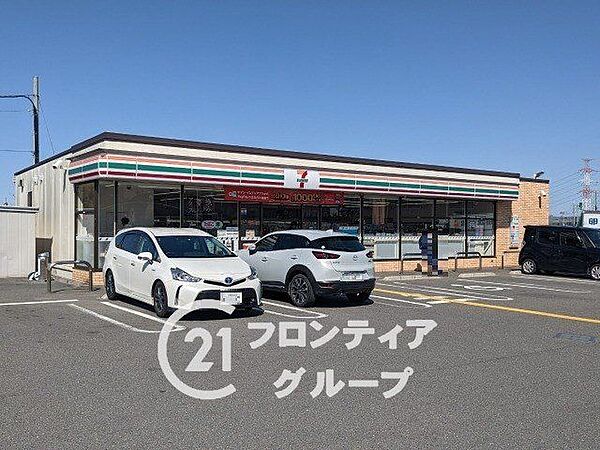 セブンイレブン京田辺大住店 徒歩7分。 520m