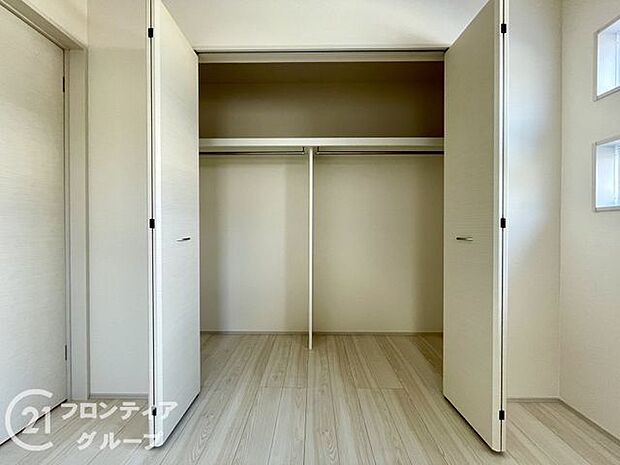 各室に収納スペ―スがありますのでお部屋スッキリ片付きますね