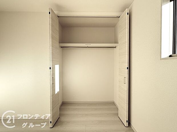 充実した収納スペースなので、お子様が大きくなって、荷物が増えてもたっぷり収納しておけますね