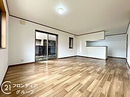 磯城郡田原本町大字宮森　中古一戸建て 4LDKのリビング/ダイニング