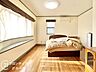 寝室：多様化する住まいのお悩みを当社へお気軽にご相談下さい