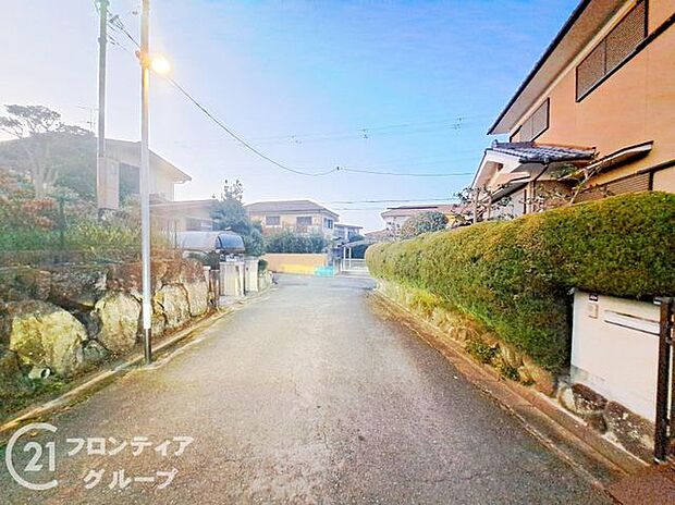 現地写真更新！現地ご案内とともに住宅ローンのご相談も承ります！実際の道路幅や雰囲気は、ぜひ一緒に現地で確認いたしましょう
