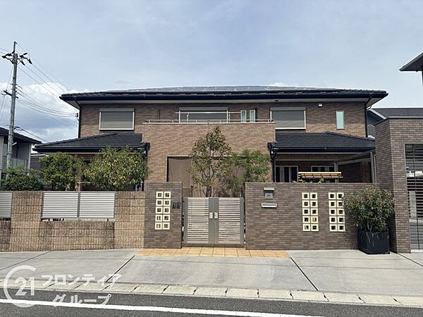 外観：329000125210