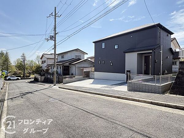 現地写真更新！現地ご案内とともに住宅ローンのご相談も承ります！実際の道路幅や雰囲気は、ぜひ一緒に現地で確認いたしましょう