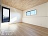 寝室：多様化する住まいのお悩みを当社へお気軽にご相談下さい