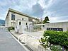 周辺：葛城市立新庄小学校 徒歩26分。 2070m