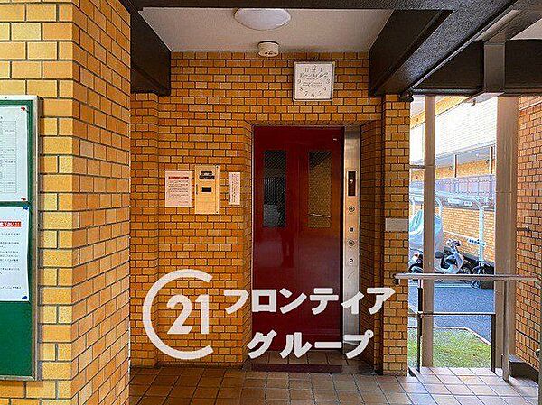 マンションのエレベーターは、快適でスムーズな移動を提供し、住む人の利便性を高める重要な設備です！