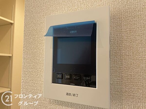 女性やお子様にも安心のTVモニター付きインターホン！一目で来客を確認できます！