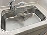 設備：蛇口の先端に浄水器を内蔵。場所をとらない浄水器です。