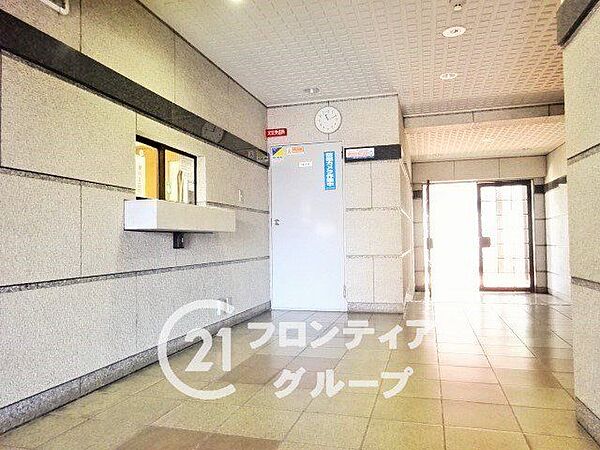 マンションのロビーは、住民の皆様が集うコミュニケーションの場であり、憩いの場です。