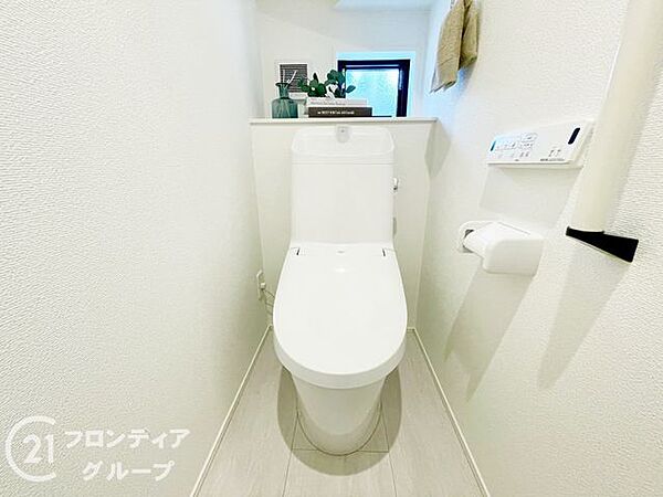 ウォシュレット機能標準設備で快適に！大切な水をムダなく節約する省エネ機能付き！