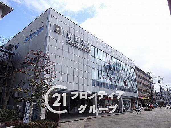 新田辺駅(近鉄 京都線) 徒歩21分。 1630m