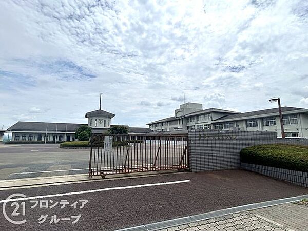 精華町立東光小学校 徒歩16分。 1260m