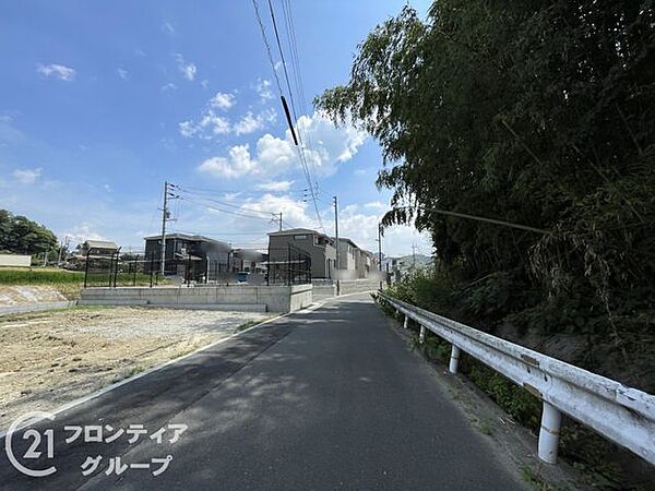 現地写真更新！現地ご案内とともに住宅ローンのご相談も承ります！実際の道路幅や雰囲気は、ぜひ一緒に現地で確認いたしましょう