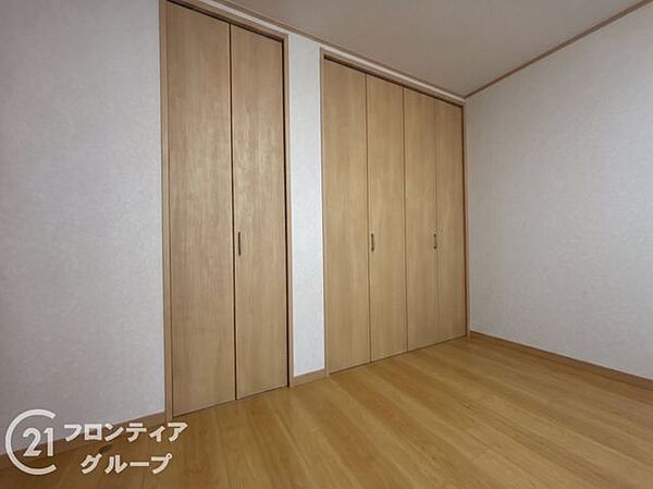住まい選びは、価格や立地だけでなく、将来の暮らし方まで含めて考えることが大切です。今の段階で気になっていることを、まずスタッフに話してみてください