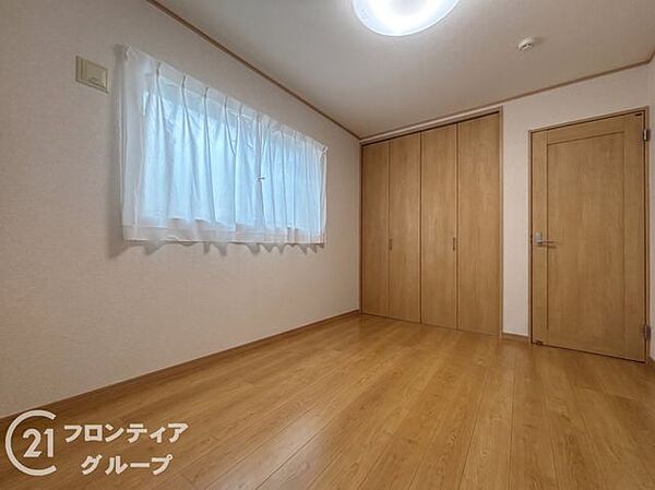 住まい選びは、価格や立地だけでなく、将来の暮らし方まで含めて考えることが大切です。今の段階で気になっていることを、まずスタッフに話してみてください