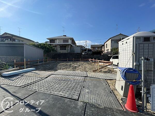 現地写真更新！現地の説明はもちろん、モデルハウスご見学も可能！同社施工物件をご見学していただきますので、実際に使用される設備やお家の雰囲気などをご確認ください