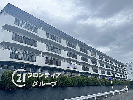 資金計画や住宅ローンのしくみなど、購入前に知っておきたいことをわかりやすくご説明しています。まずはお気軽にお問い合わせください