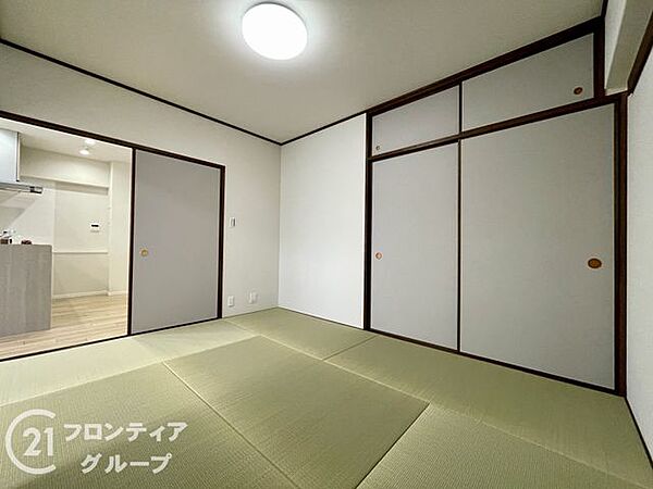 住まい選びは、価格や立地だけでなく、将来の暮らし方まで含めて考えることが大切です。今の段階で気になっていることを、まずスタッフに話してみてください