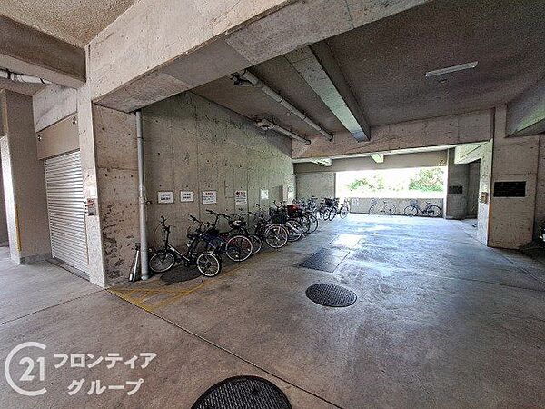 物件から受けた印象や、周辺の生活環境への疑問まで、気になることを何でも話してみてください。暮らしのイメージを一緒に整理していきましょう