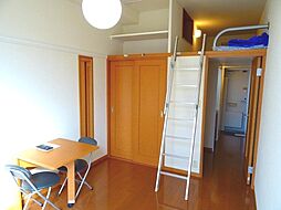 レオパレス呑山 1階1Kのリビング/ダイニング